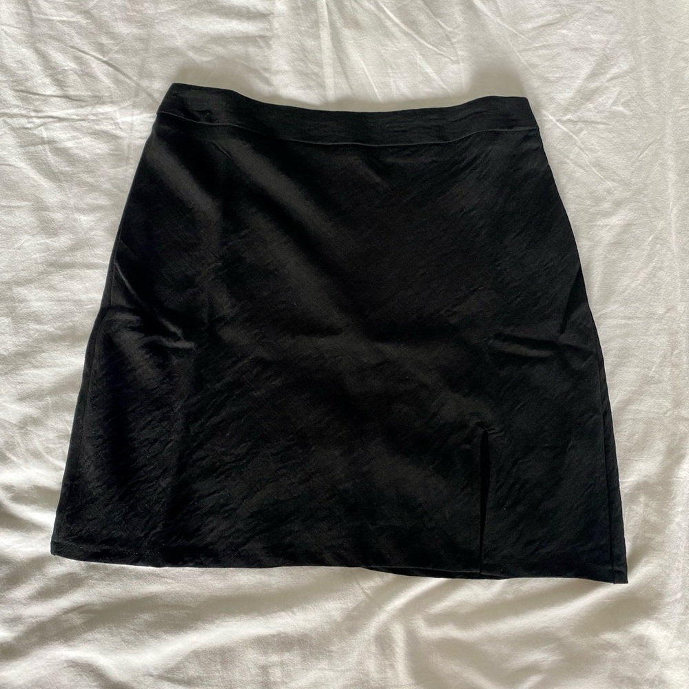White Fox Boutique black mini skirt